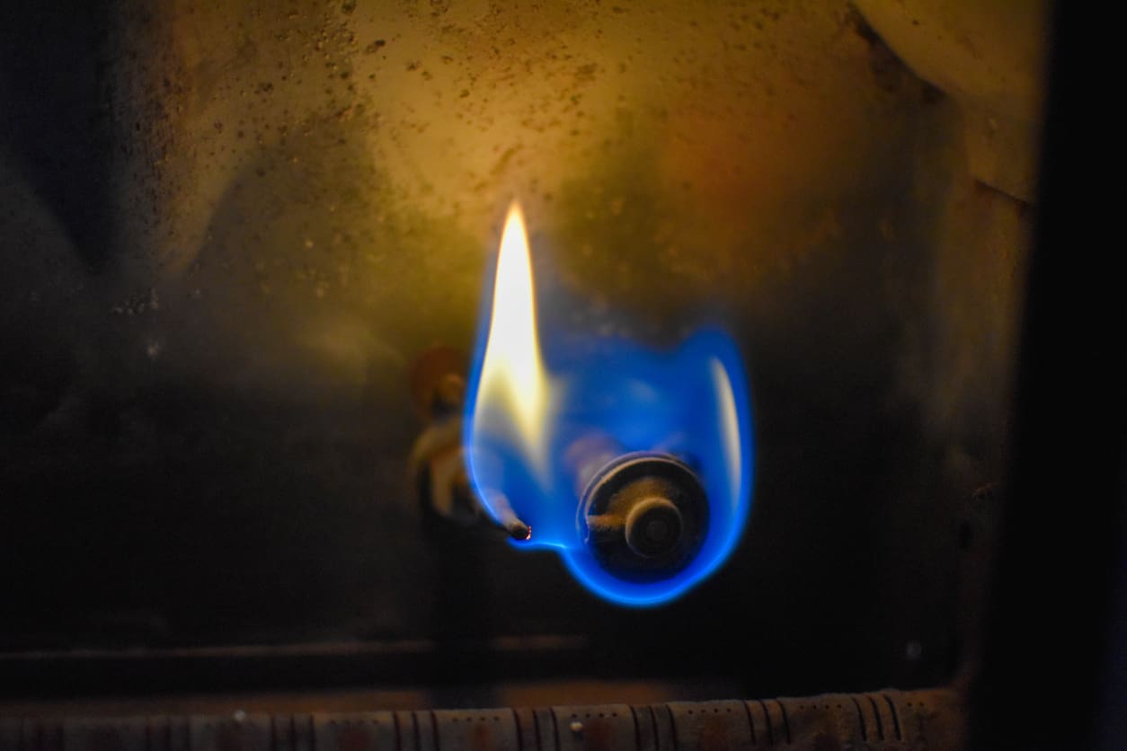 lit pilot light flame